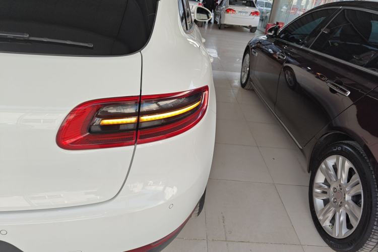 Used Porsche Macan 2017 Macan 2.0T