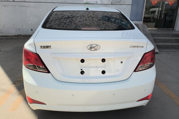 Used Hyundai Verna (older generation) 2016 1.4L Manual Smart GLS Trim Rear