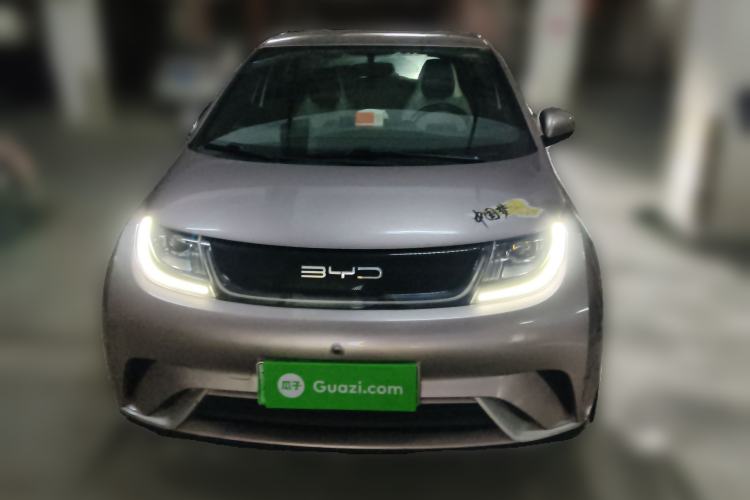 Used BYD Dolphin 2023 420 km Free Version
