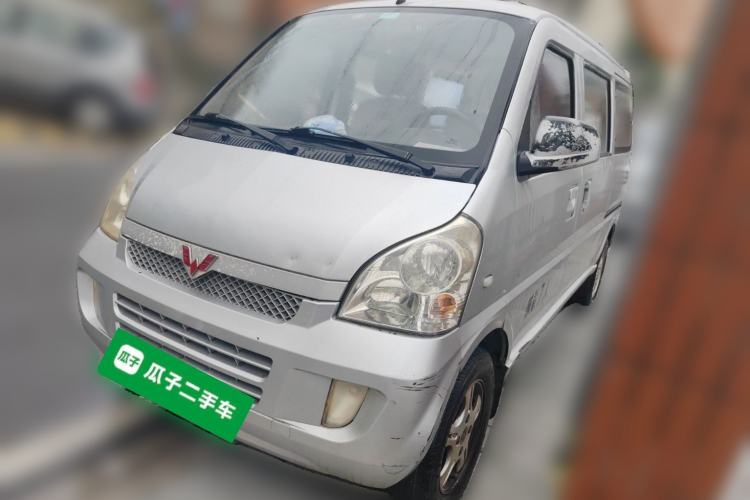 Used Wuling Rongguang 2014 1.2L S Standard Model