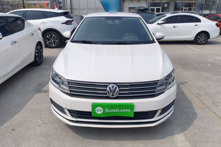 Used Volkswagen Gran Lavida 2015 1.6L Automatic Fashion Edition Front