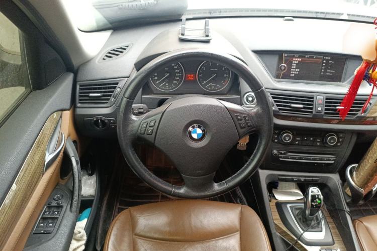 Used BMW X1 2012 xDrive20i
