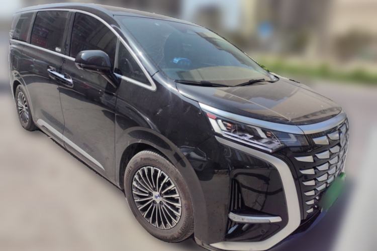 Used Denza D9 2024 DM-i 980 Four-Wheel Drive Prestige Model