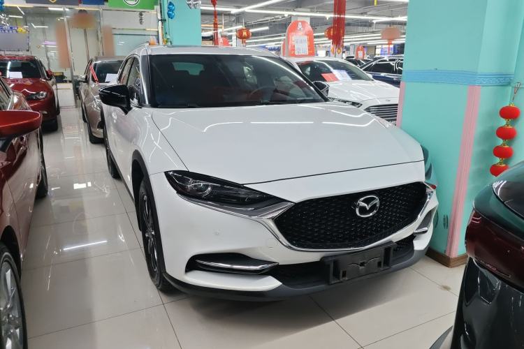 Used Mazda CX-4 2020 2.0L Automatic Two-Wheel Drive Blue Sky Dynamic Edition Front Right 45 Deg