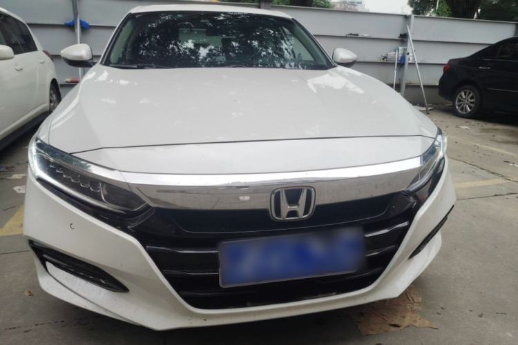 Used Honda Accord 2018 260TURBO Luxury Edition China VI Front
