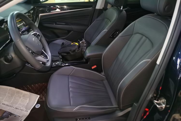 Used Volkswagen Passat 2024 380TSI Starry Dragon Edition Left Front Seat