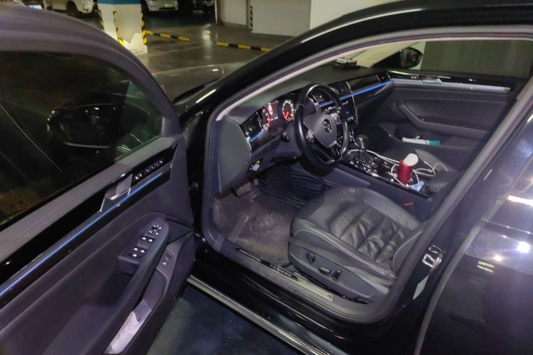 Used Volkswagen Phideon 2018 Revised Version 380TSI Two-Wheel Drive Business Edition