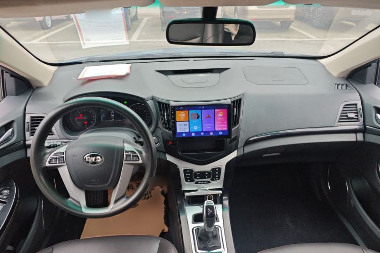 Used BYD e5 2017 300 Prestige Edition
