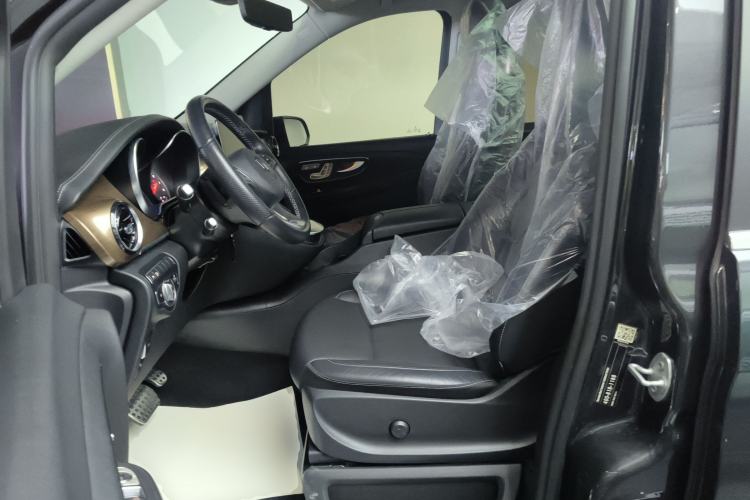 Used Mercedes-Benz V-Class 2021 V 260 L Long Wheelbase Prestige Edition
