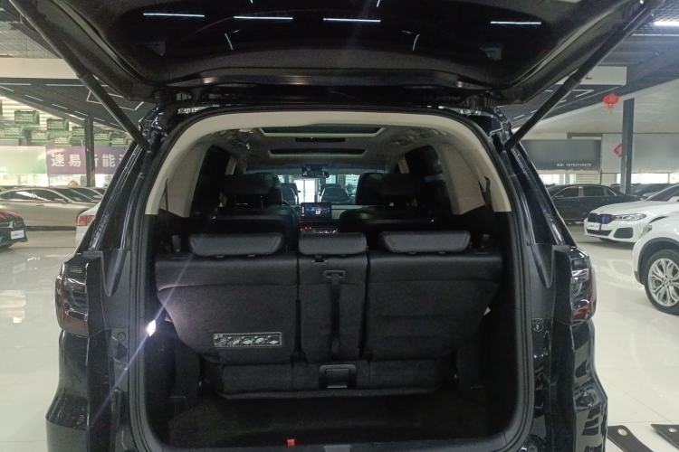 Used Honda Elysion 2022 2.0L eHEV Luxury Edition