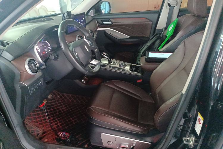 Used Wey VV6 2020 2.0T Two-Wheel Drive Smart Protection+