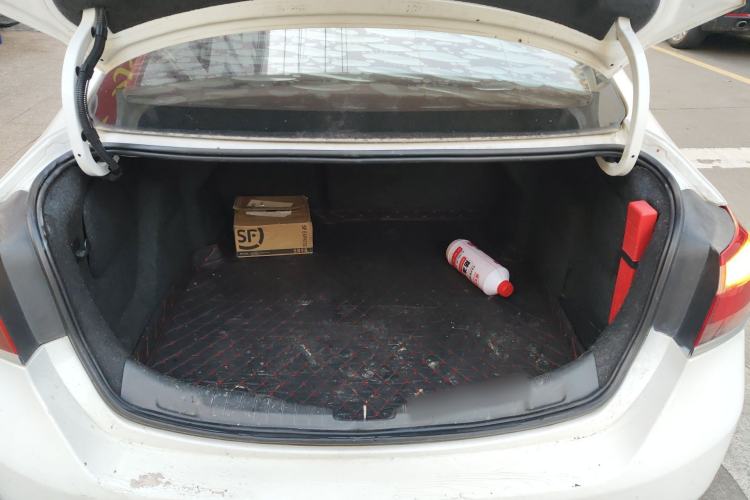 Used Chevrolet Cruze 2015 1.5L Manual Elite Edition Trunk