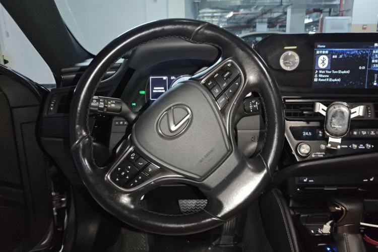 Used Lexus ES 2021 300h Excellence Edition