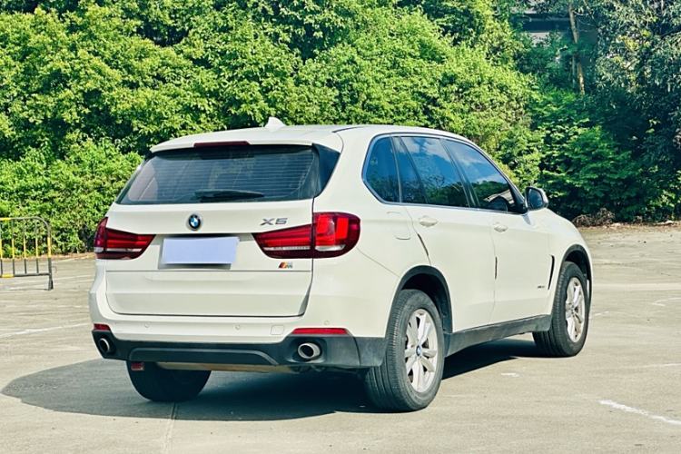 Used BMW X5 2016 xDrive35i parallel import
