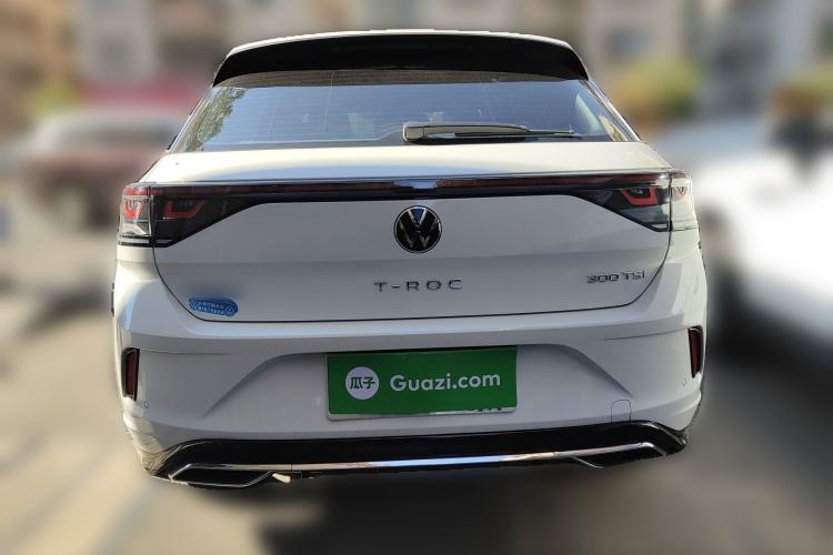 Used Volkswagen T-ROC 2023 300TSI DSG Two-Wheel-Drive Chen Guang Edition
