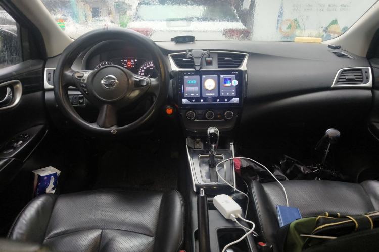Used Nissan Sylphy 2016 1.6 XL CVT Deluxe Edition Center Console
