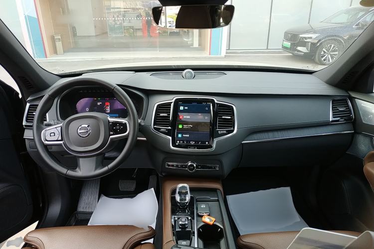 Used Volvo XC90 2023 B6 Zhiya Luxury 7-Seater
