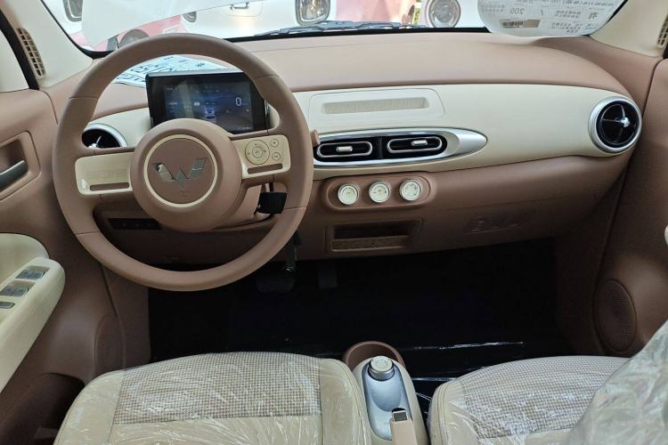 Used Wuling Hongguang MINIEV 2025 Four-Door Version Advanced Edition