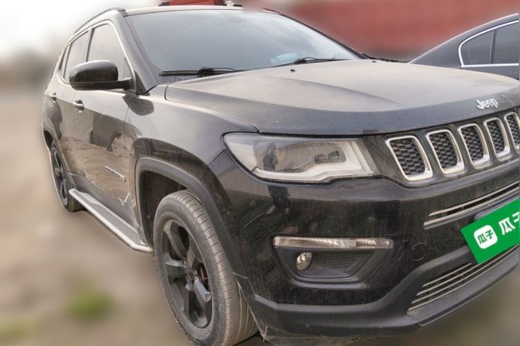 Used Jeep Compass 2017 200T Automatic Family Edition Front Right 45 Deg