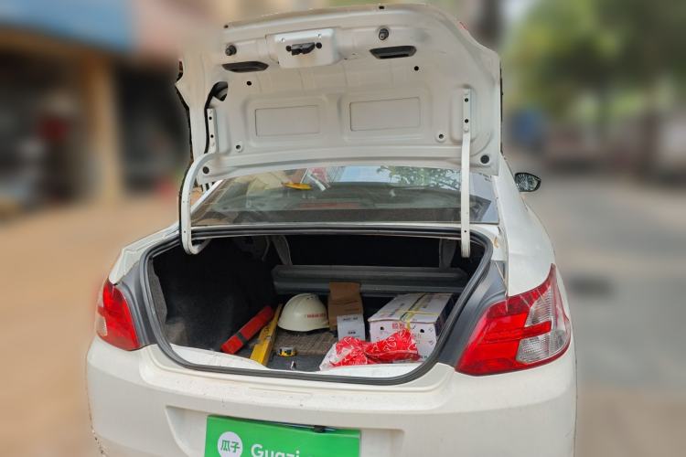 Used Peugeot 301 2016 1.6L Automatic Comfort Edition Trunk