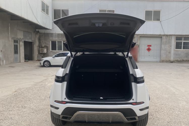 Used Land Rover Range Evoque 2022 Range Rover L 249 PS R-Dynamic HSE Luxury Edition Trunk