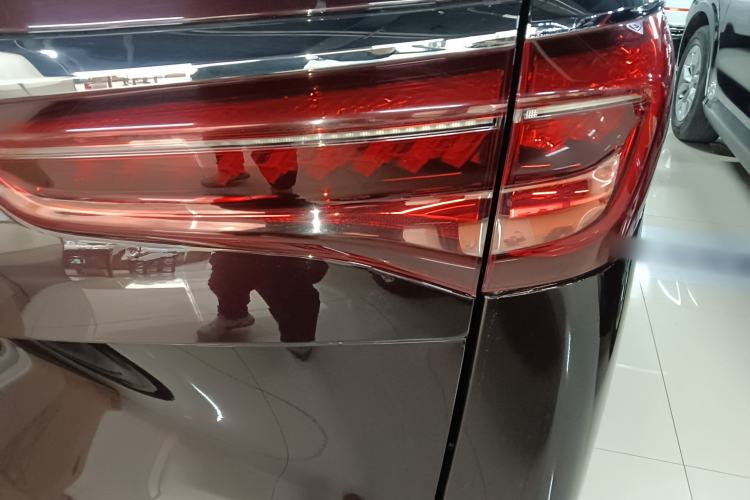 Used Buick GL8 2020 Avenir Avia Six-Seat Deluxe Edition
