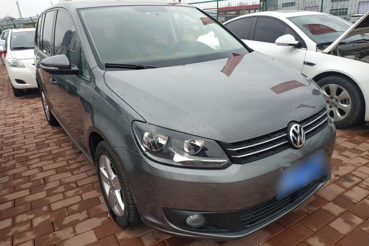 Used Volkswagen Touran 2015 1.4T Manual Fashion Edition 5-Seater
