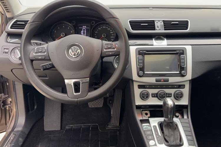 Used Volkswagen Magotan 2016 2.0 TSI Luxury Comfort Version