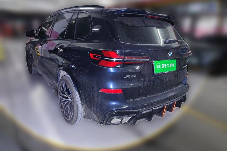 Used BMW X5 2023 xDrive 40Li M Sport Night Edition Package
