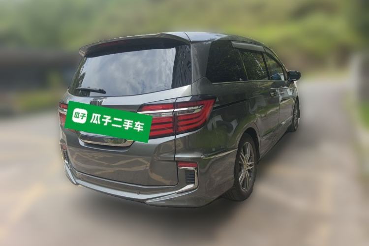 Used Honda Elysion 2019 2.0L Hybrid Luxury Edition Rear Right 45 Deg