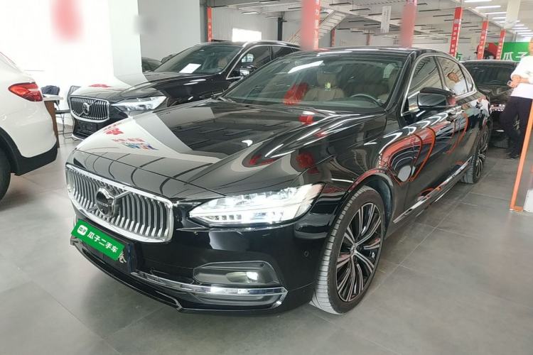 Used Volvo S90 2024 B5 Luxury Smart Edition