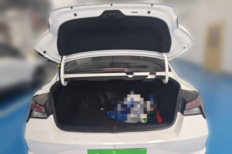 Used Hyundai Elantra 2022 1.5L CVT LUX Prestige Edition Trunk