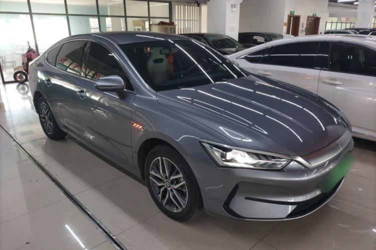 Used BYD Qin PLUS 2023 Champion Edition EV 420KM Leading Model
