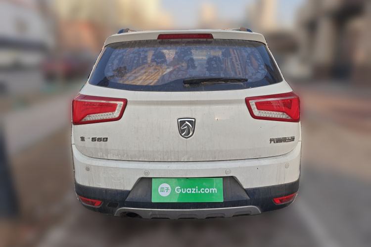 Used Baojun 560 2016 1.8L Manual Luxury Edition
