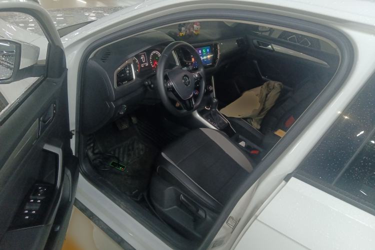 Used Volkswagen T-ROC 2019 230TSI DSG Two-Wheel-Drive Advanced Version China VI Standard