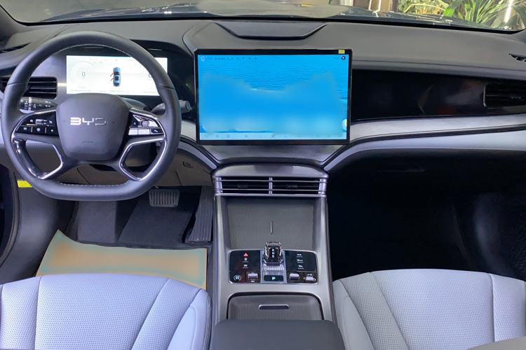 Used BYD Seal 2023 DM-i 1.5L 121km Luxury Model