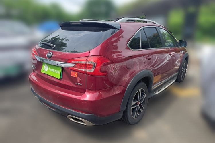 Used BYD Tang New Energy 2015 2.0T Four-Wheel-Drive Flagship Model
