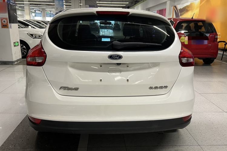 Used Ford Focus 2017 Hatchback 1.6L Automatic Comfort Plus SmartDrive Edition Exterior 2