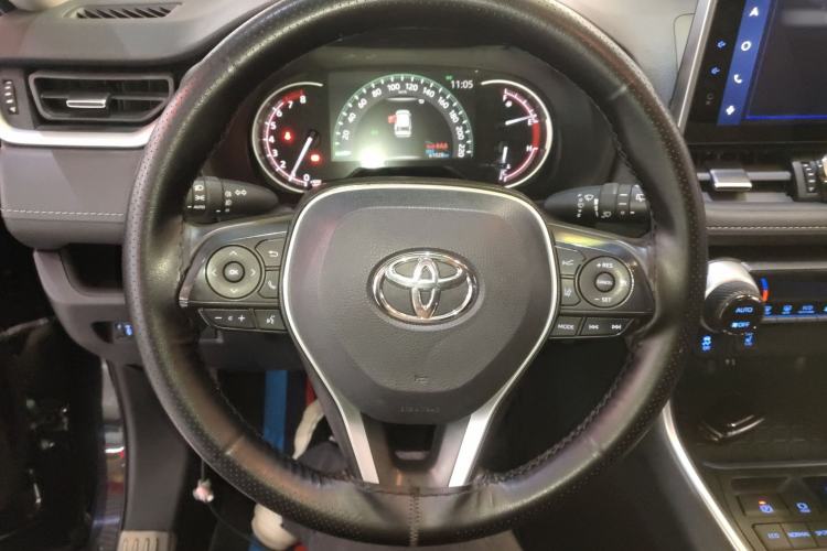 Used Toyota RAV4 2022 2.0L CVT Two-Wheel Drive Fashion Plus Edition
