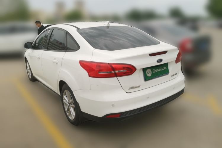 Used Ford Focus 2017 Sedan 1.6L Automatic Fashion Edition Smart Drive Version
