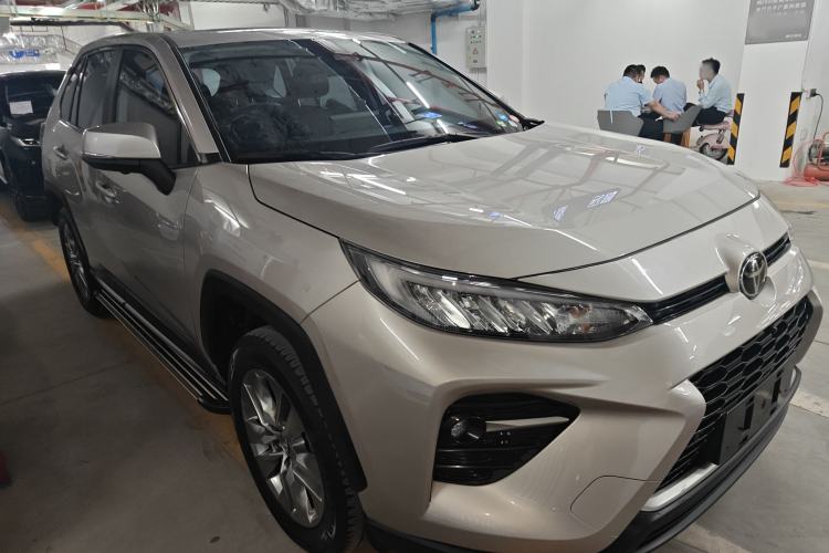 Used Toyota Wildlander 2020 2.0L CVT Two-Wheel Drive Luxury Edition Front Right 45 Deg