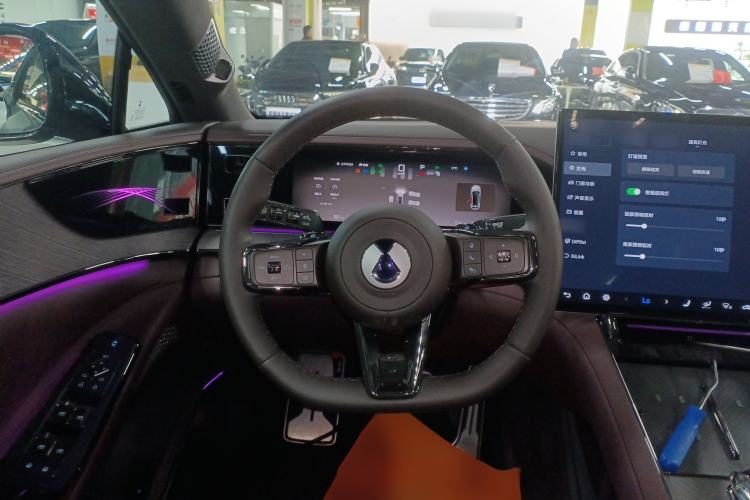 Used Denza Z9GT 2024 1100 Four-Wheel Drive Ultra Version
