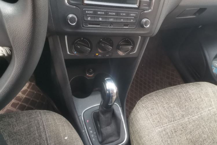 Used Volkswagen Polo 2014 1.4L Automatic Comfort Edition