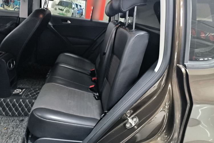 Used Volkswagen Tiguan 2016 300TSI Automatic Two-Wheel Drive Trend Edition Left Rear Seat