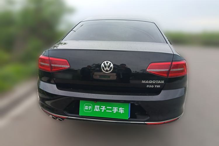 Used Volkswagen Magotan 2017 330TSI DSG Leading Model Rear