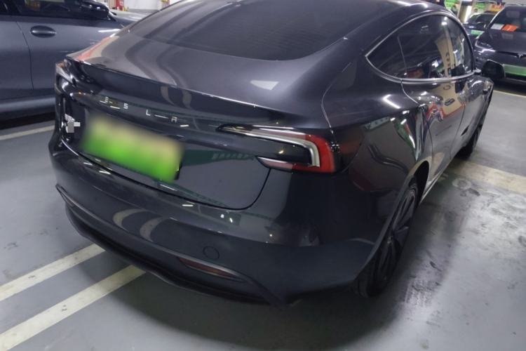 Used Tesla Model 3 2023 Rear-Wheel-Drive Version
