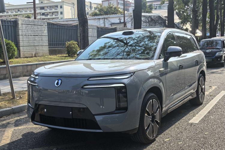 Used Denza N8L 2025 Model Flagship Model