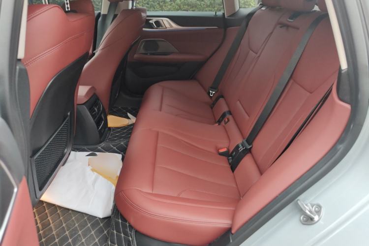 Used BMW i4 2023 eDrive35
