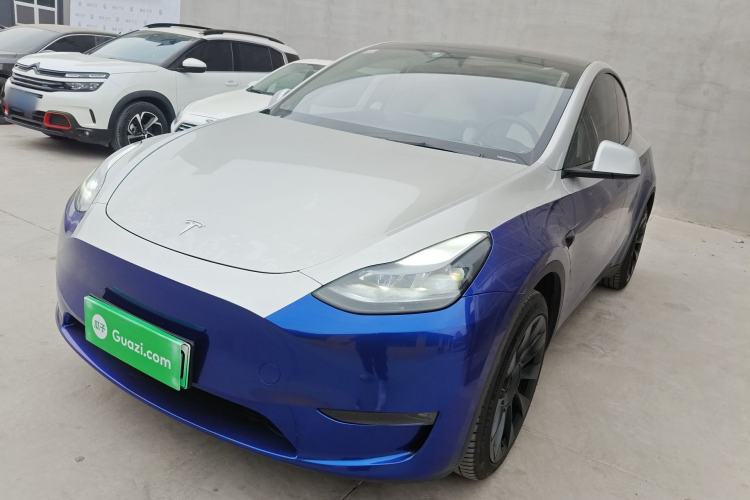 Used Tesla Model Y 2024 Long-Range All-Wheel-Drive Version