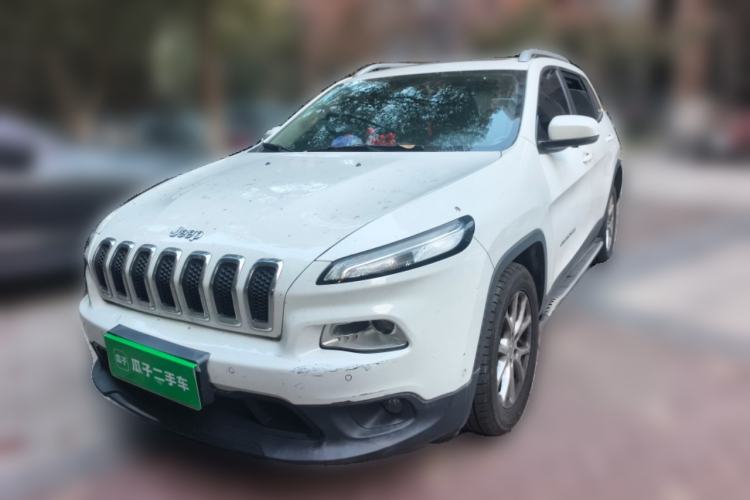 Used Jeep Cherokee 2016 2.0L Superior Edition